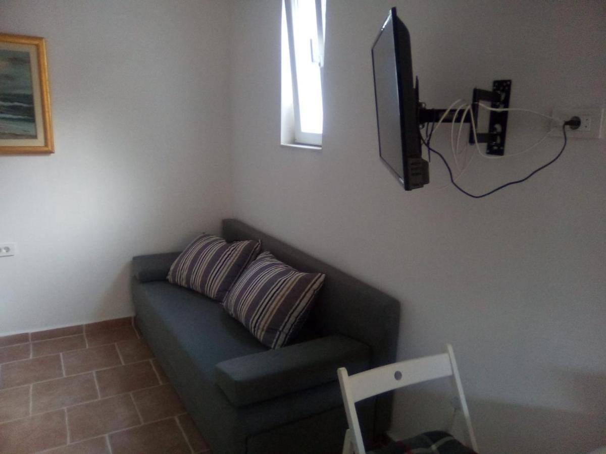 Ferienwohnung Marinja Studio Žuljana Exterior foto
